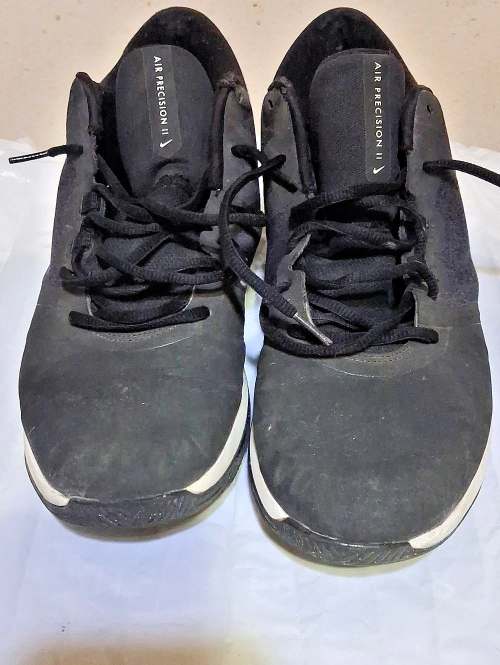 Nike Air Precision II Black & White Athletic Shoes